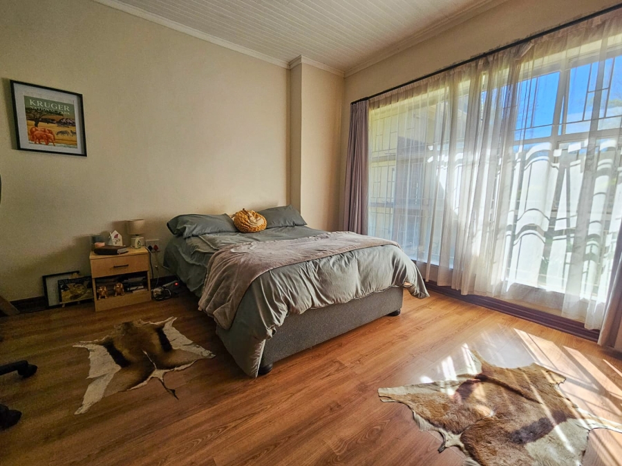 4 Bedroom Property for Sale in Mooivallei Park North West